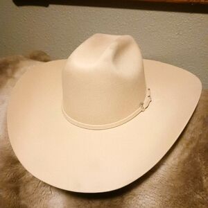 Cavenders size 7 cattlemen cowboy hat